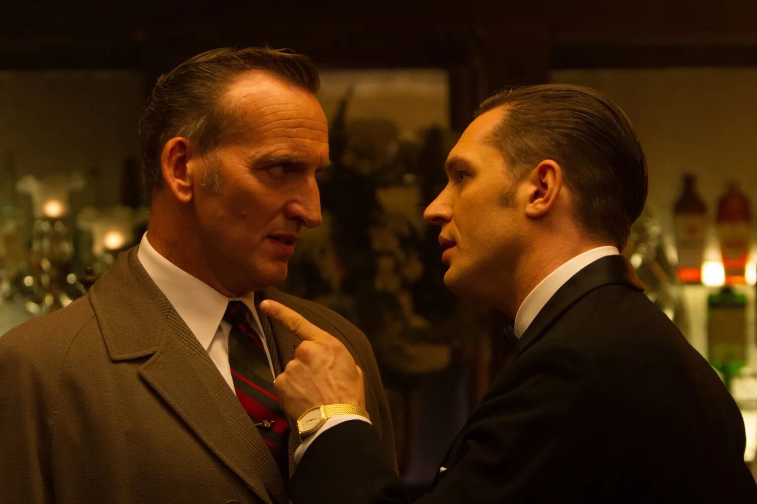 легенда 2015 реджи и ронни. жив ли легенда. жив ли легенда. я легенда ботинки уилл смит. жив ли легенда.