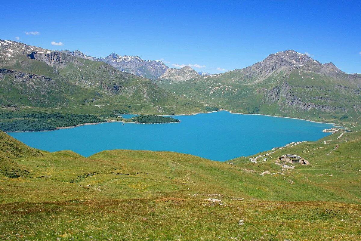 Lac версии. Lac du montagnon where. энциклика lac. cenis. mont lake.