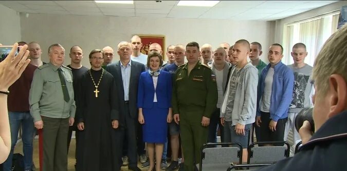 Работа военкомата череповец. Военный комиссариат череповец. военкомат на краснодонцев череповец. военный комиссар череповец. военкомат череповец официальный сайт.