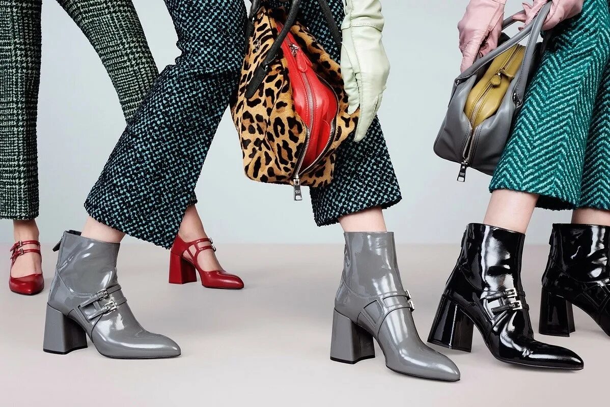 Какая осенняя обувь в моде. Прада обувь женская осень. ботинки прада 2025. prada обувь 2025. prada обувь 2025.
