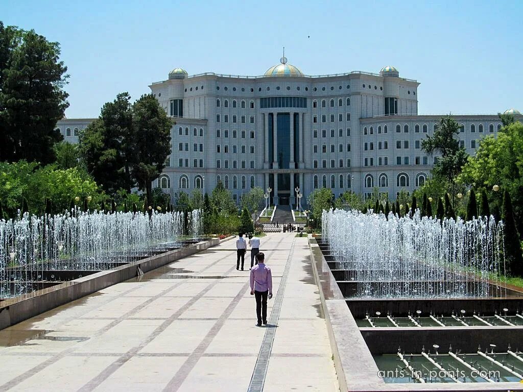 Душанбе е. Таджикистан город Душанбе. Столица Душанбе столица Таджикистана. Таджикистан Душанбе центр города. Таджикистан столица Душанбе достопримечательности.
