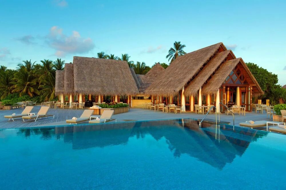 Индийский океан мальдивы. Baros maldives 5 мальдивы. Baros maldives. Baros maldives 5 мальдивы. Барон на мальдивах.