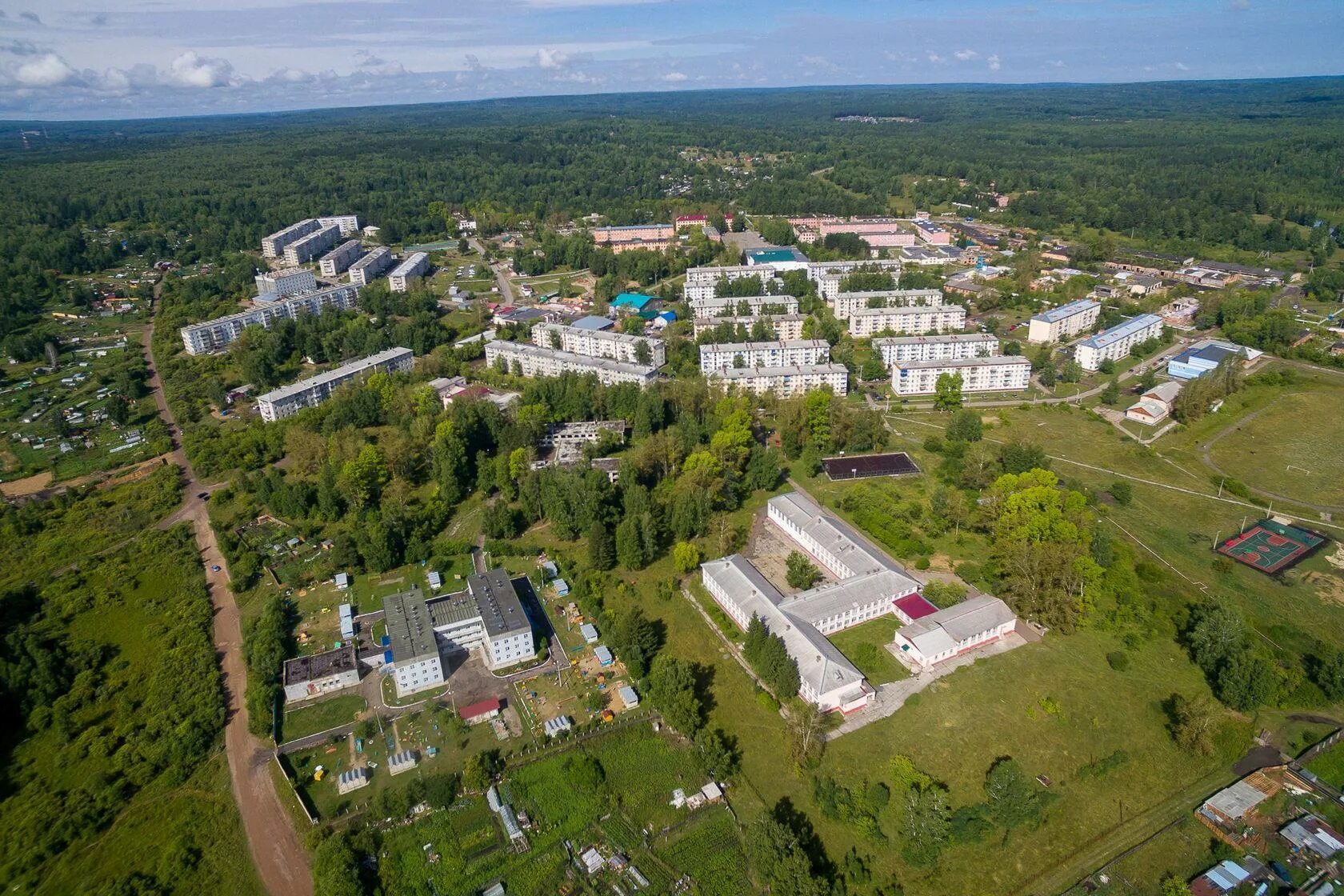 Посёлок кедровый красноярский край емельяновский. Пос кедровый красноярского края. Пос кедровый красноярского края. Поселок кедровый красноярский край. Поселок кедровый красноярский край.