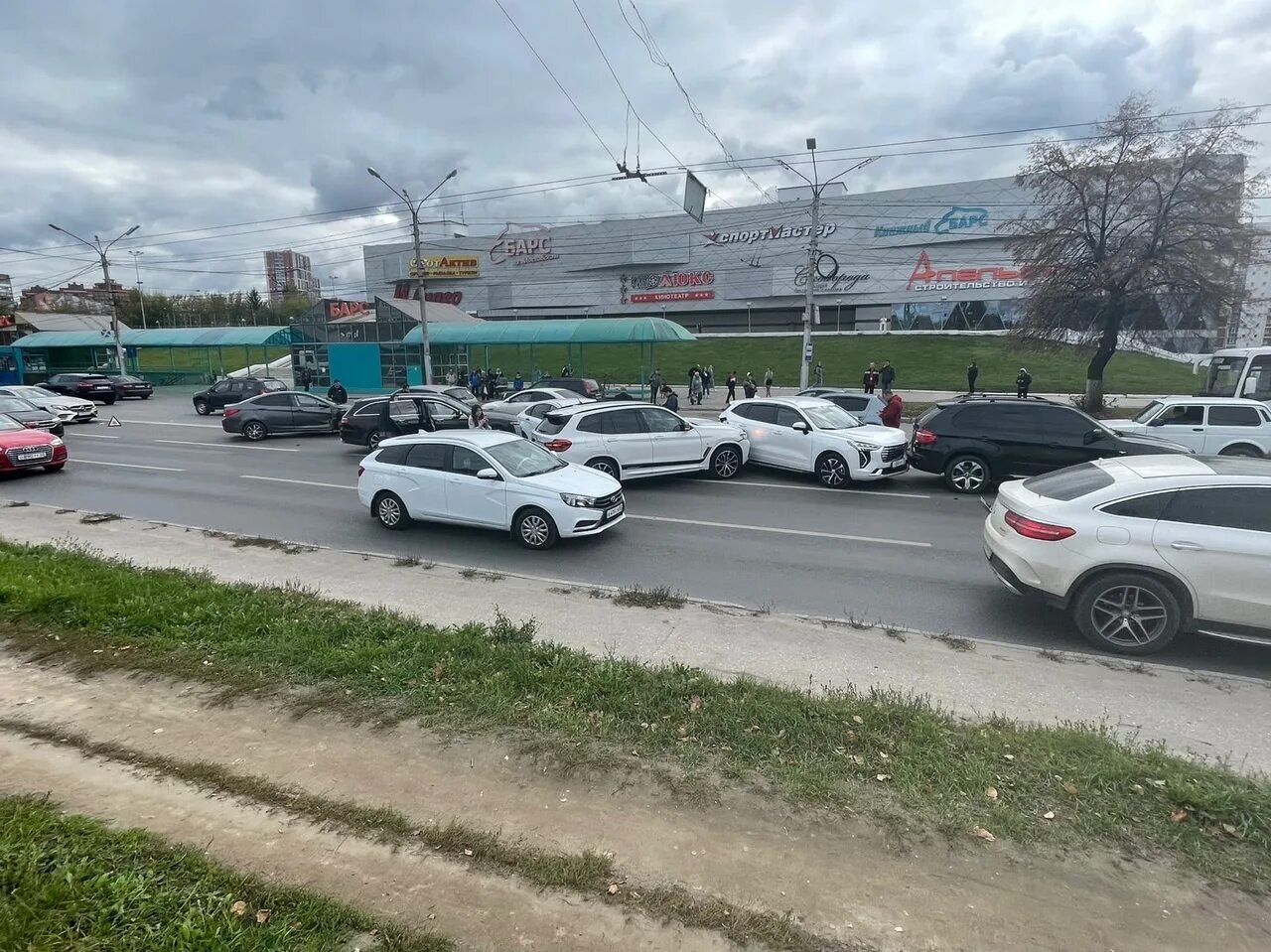 ДТП В Рязани сегодня на Московском. ДТП Рязань сегодня на Московском шоссе. Массовая авария на Московском шоссе Рязань.