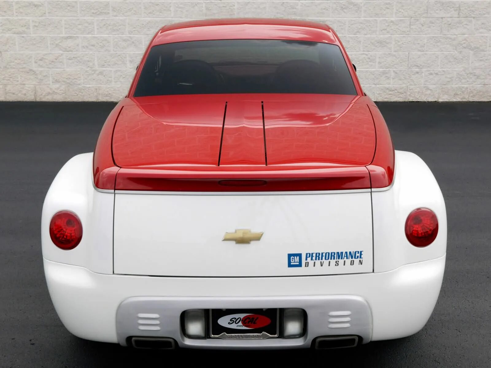 Https chevrolet auto ru. Chevrolet SSR. Шевроле SSR 2004. Chevrolet SSR 2003. Chevrolet SSR красный.