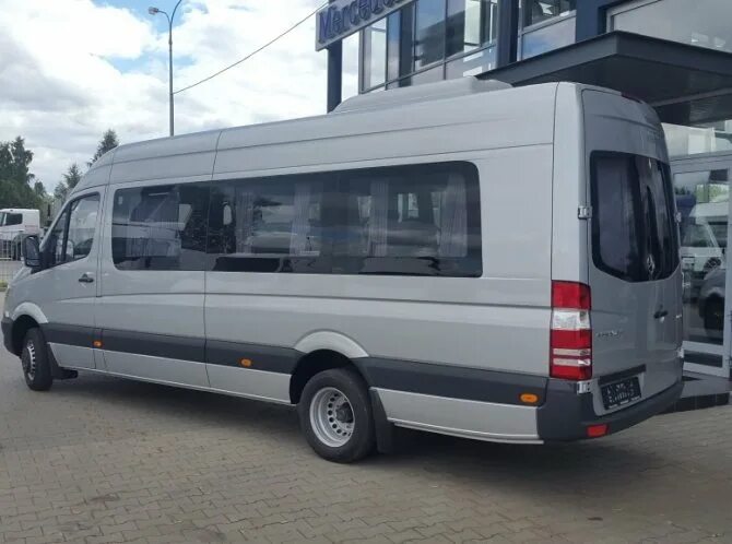 Спринтер пассажирский бу. Мерседес Спринтер 515. Mercedes-Benz Sprinter 515 CDI. Мерседес 519 Спринтер турист. Мерседес Спринтер 515 пассажирский.