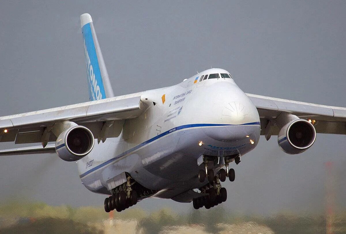 С124. Ан-124-100 сеща. Antonov an-124 ruslan. Ан 124 100. С124.