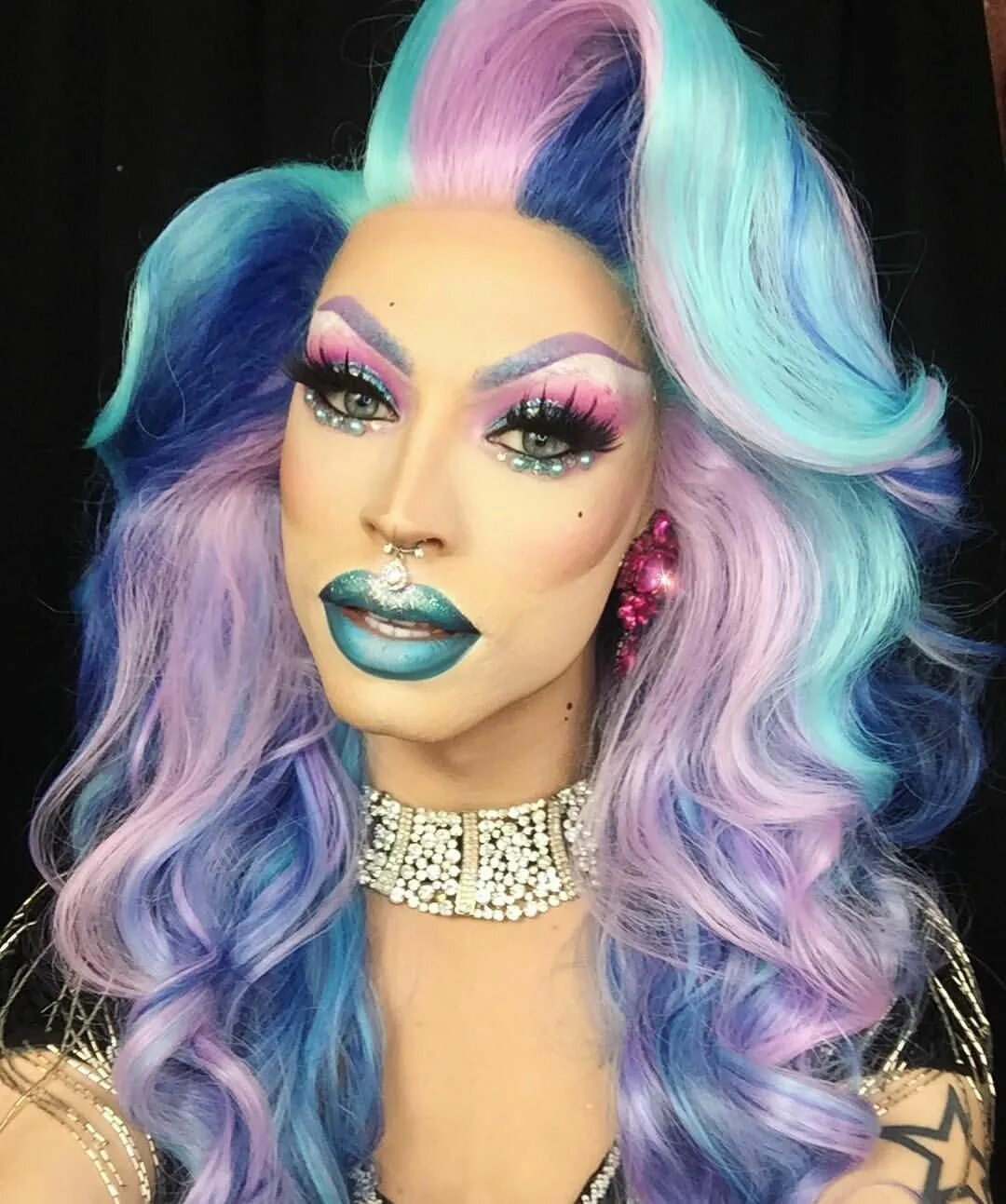Drag up