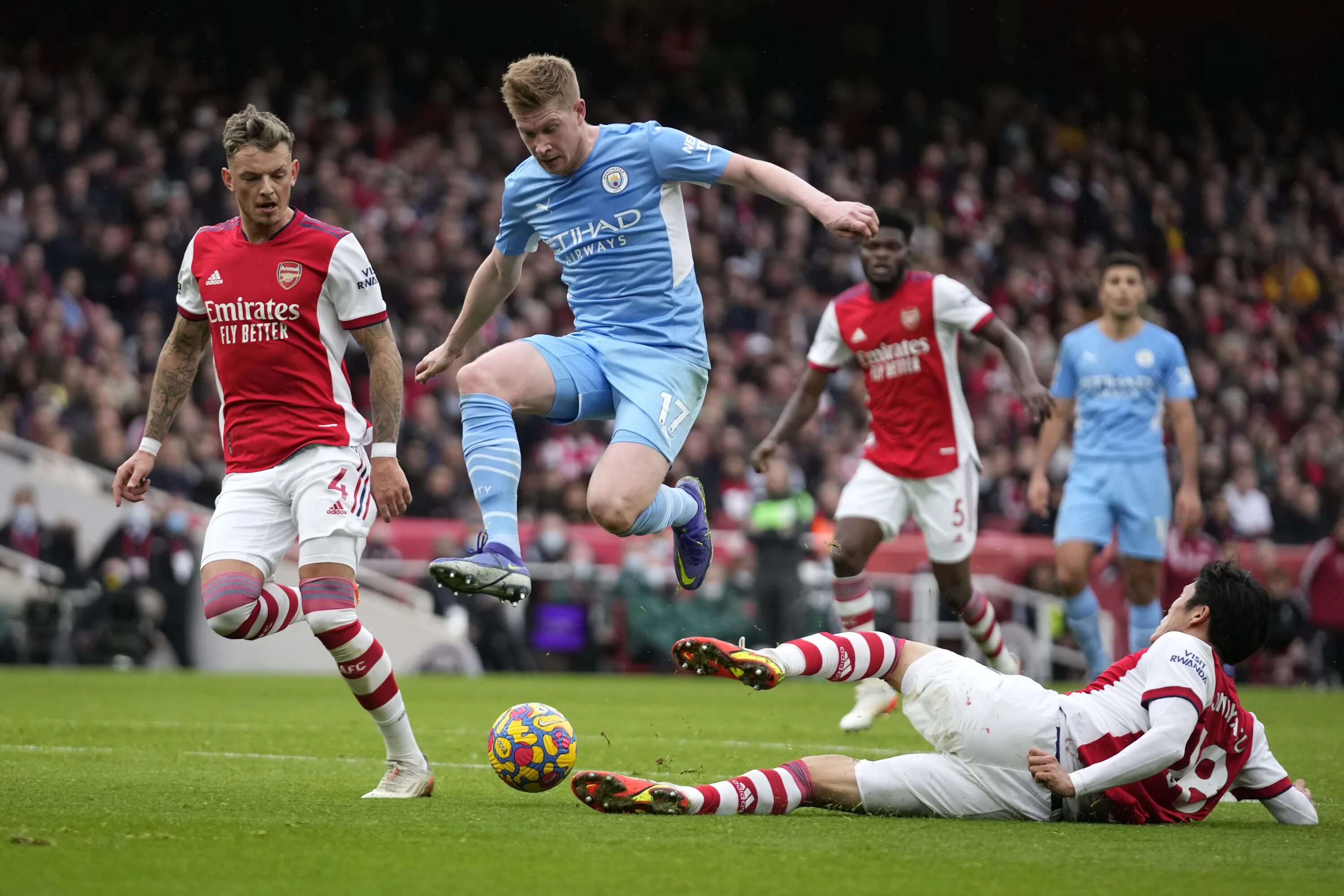 Man city vs arsenal live stream. Футбол Арсенал Манчестер Сити. Манчестер Сити vs Арсенал. Манчестер Сити Арсенал в4. Arsenal vs Manchester City 2022.