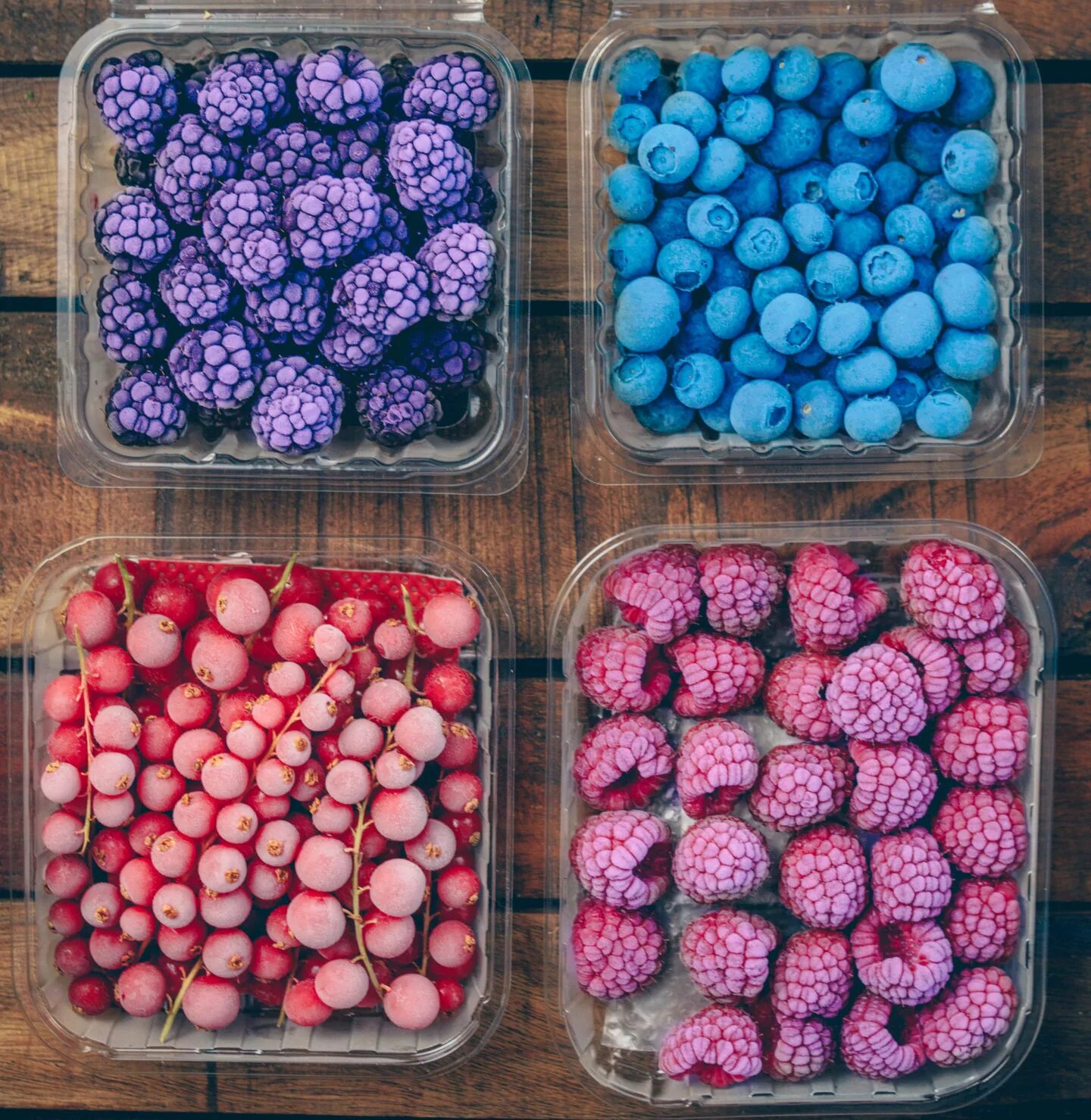 Замороженные ягоды и овощи. Замороженные фрукты и ягоды. Заморозка ягод. Ягода свежемороженая. Быстрозамороженные ягоды.
