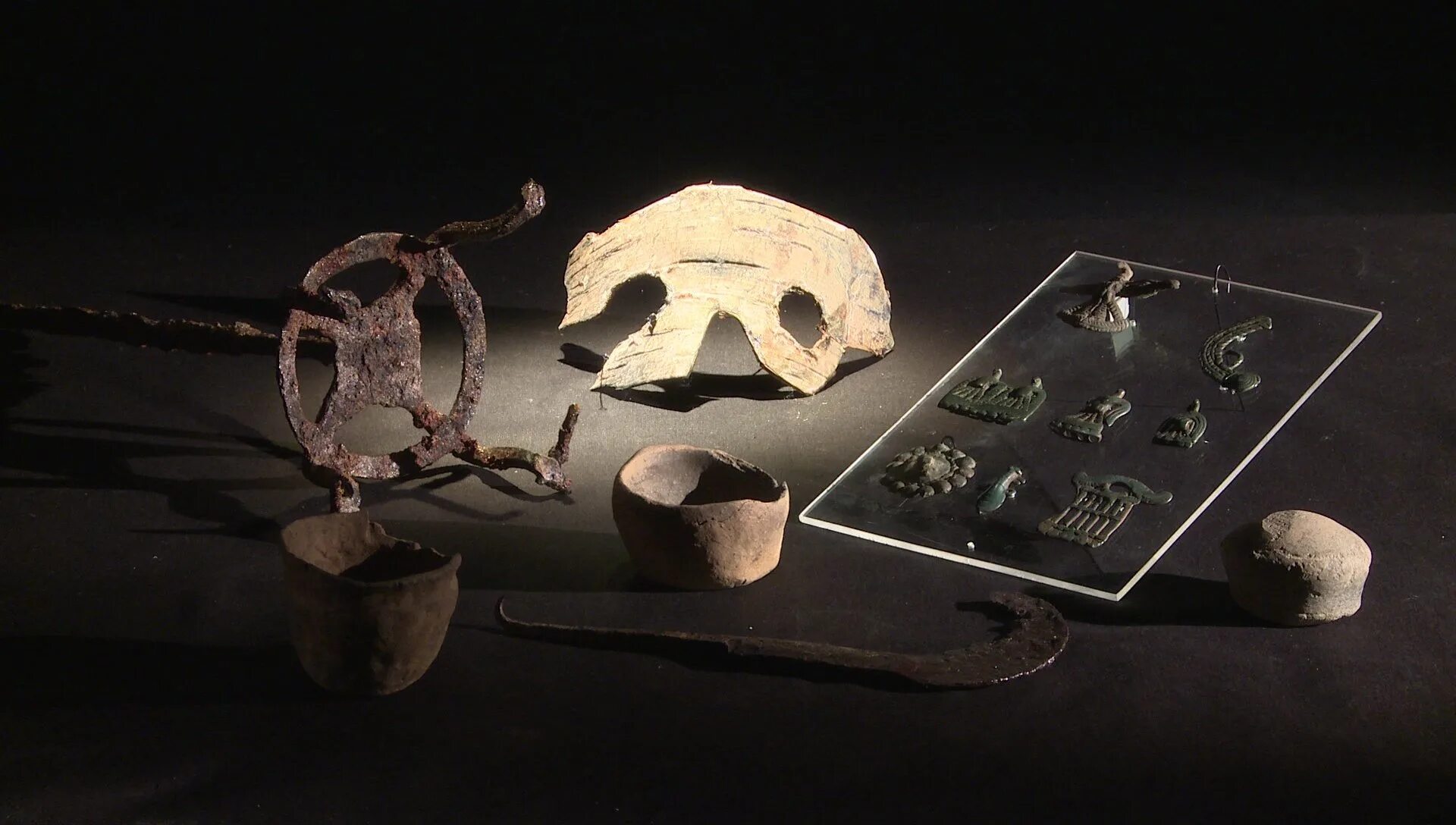 фанагория археологический памятник. псковское городище раскопки 1940. археологический музей фанагория. археолог дербент. археологические раскопки города.