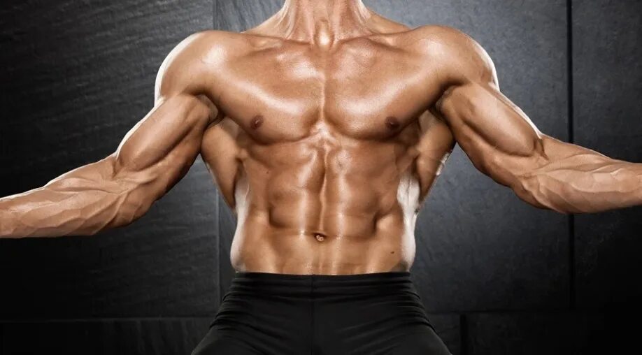 Бицепса 4. Спортсмен в спортзале. Supracranial muscle. Бицепс в блочном тренажере. Упражнения на трицепс.