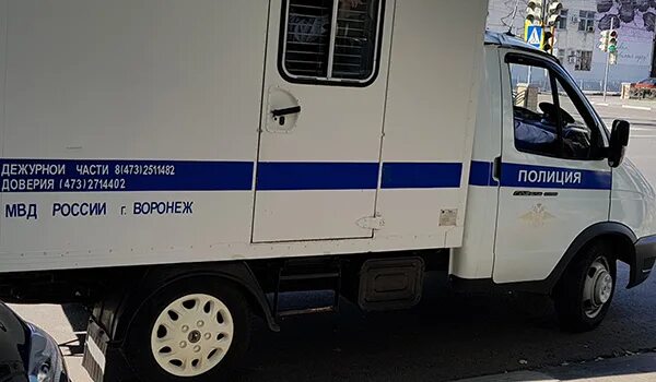 Полиция воронеж фото В центре Воронежа рецидивист разгуливал с героином в кармане