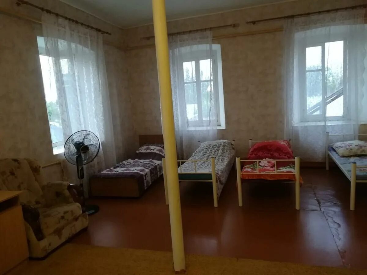 Хостел таганрог. Таганрог хостелы. хостелы таганрог таганрог. портовая 95 таганрог. номер общежития таганрог портовая 95.