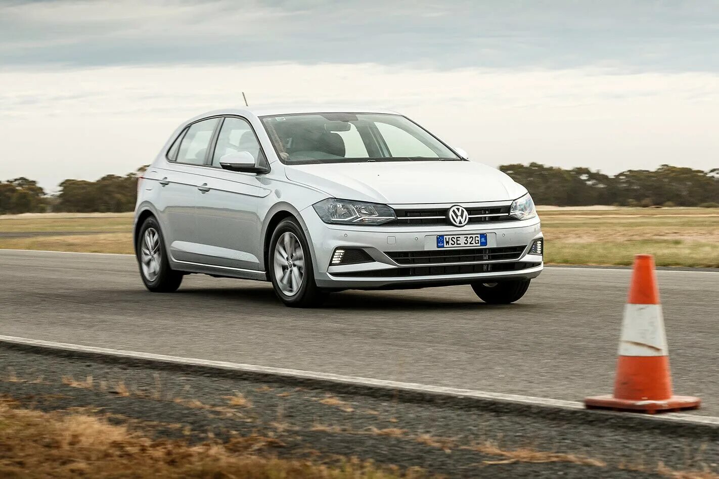 Фольксваген поло 2019 масло. VW Polo 2019. Фольксваген поло седан 2019. VW Polo 2019 седан. Фольксваген поло 2019г.