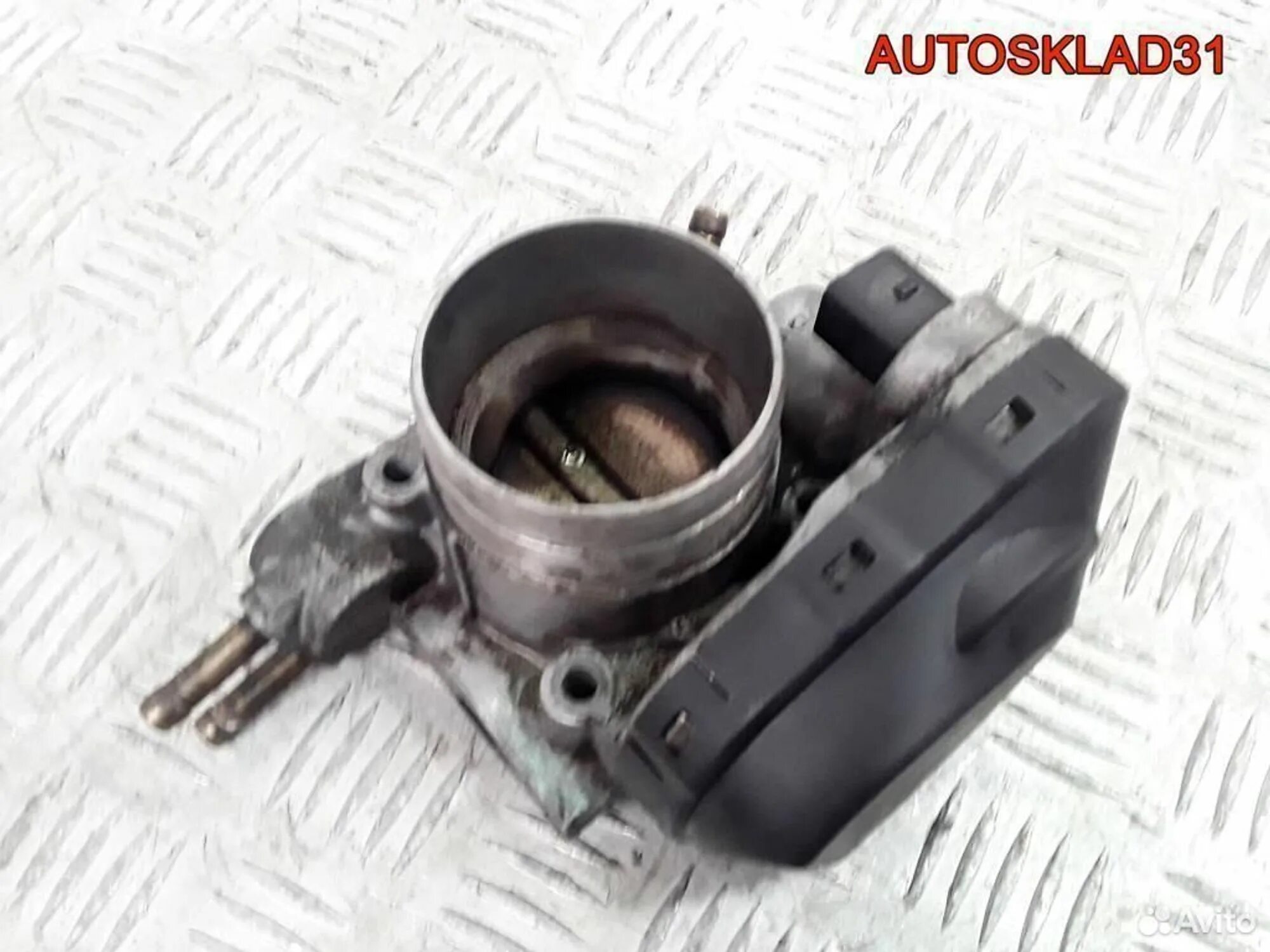 Дроссельная заслонка vw wr6. Дроссельная заслонка volkswagen passat b3 1. 8 турбо. Заслонка на фольксваген пассат б5. 8.