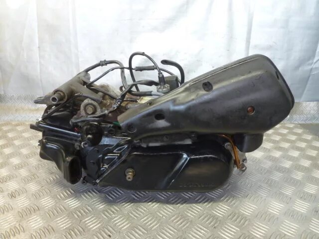 Блок хонда дио. Хонда дио af34. Скутер honda dio af 27. Блок хонда дио. Мотор honda dio 27.
