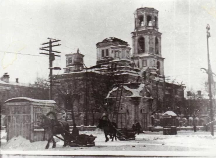 Разрушен в 1930. Старообрядческая Церковь Самара. Казанско-Богородицкая единоверческая Церковь Самара. Самара Казанская единоверческая Церковь 19 век.. Разрушенный Предтеченский храм Самара.