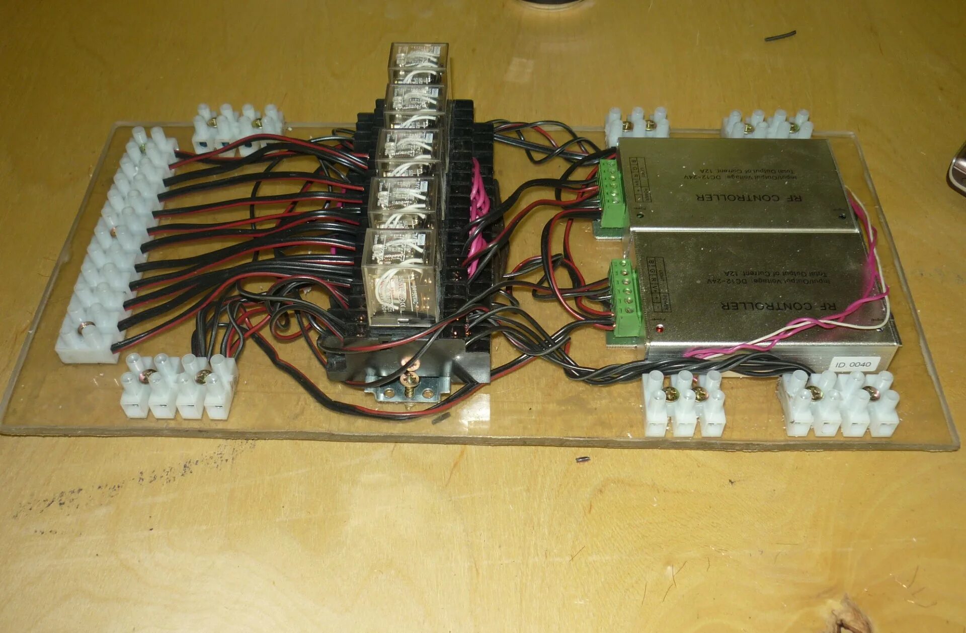 Резервирование электропитания источники резервного питания. Преимущества модульного проектирование источников питания. Обратноходовый блок питания схема. Постовые источники питания для сварки алюминия. Разработка источников питания.