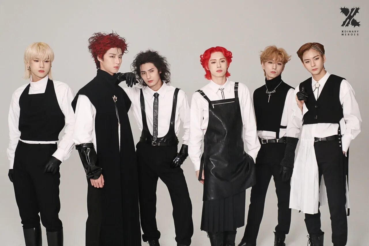 Xdinary heroes overload альбом. Джунсу xdinary heroes. Группа xdinary heroes 2023. Xdinary heroes группа kpop. Гаон xdinary heroes.