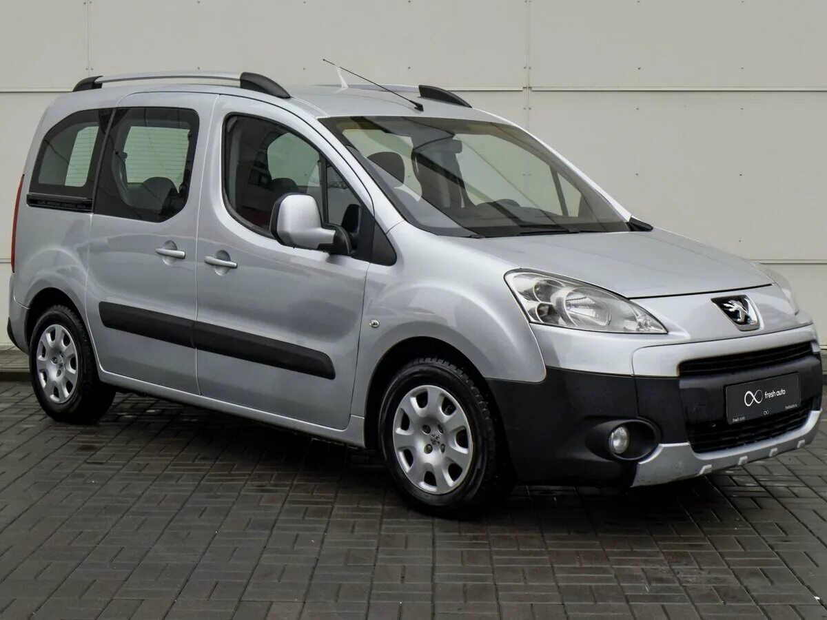 Пежо партнер 1. Peugeot partner tepee. Пежо партнер 1. Пежо партнер 1. 6 бензин 90 л с.