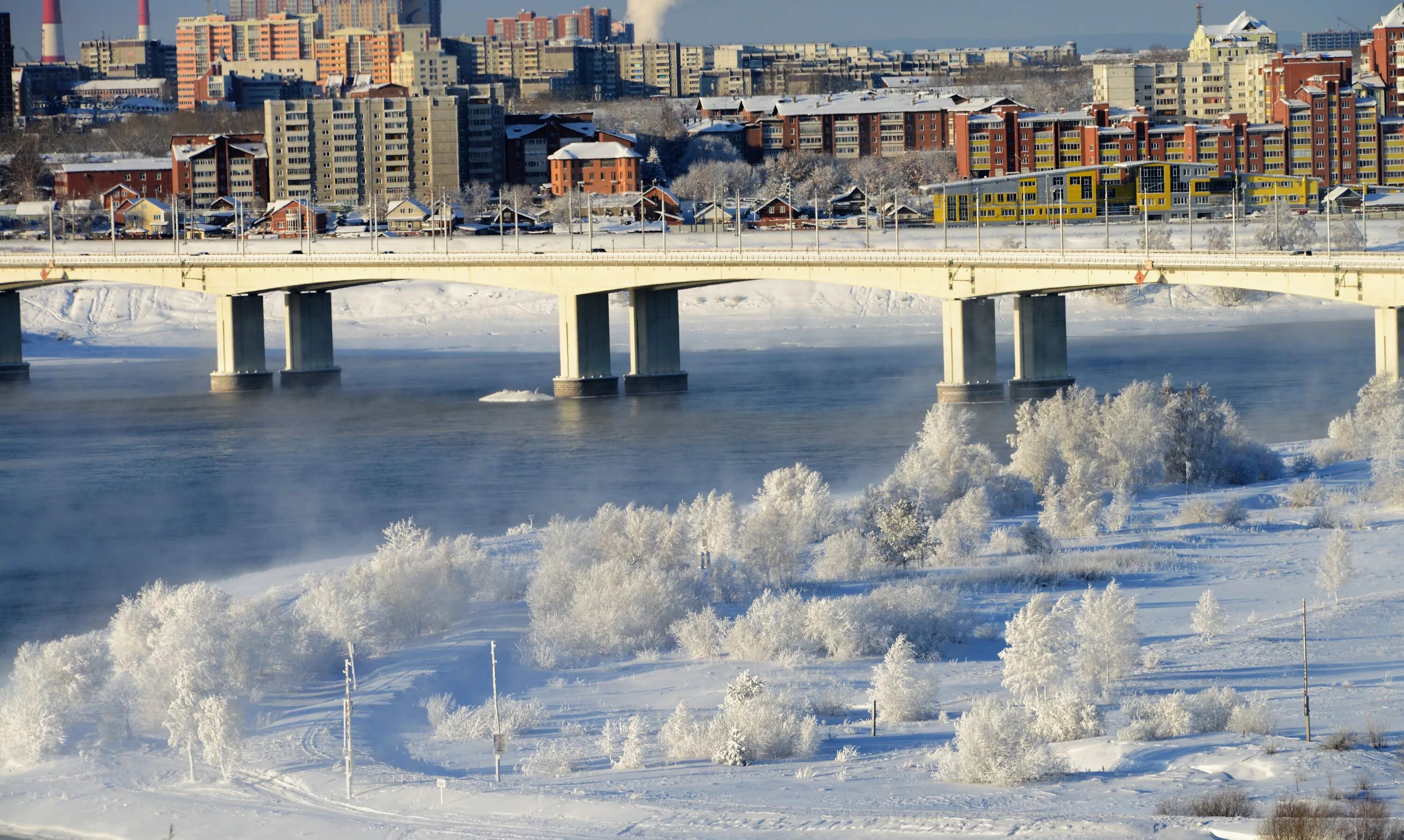 Река Ангара Иркутск. Иркутск Ангара. Ангара зимой в Иркутске. Река Ангара Иркутск зимой.