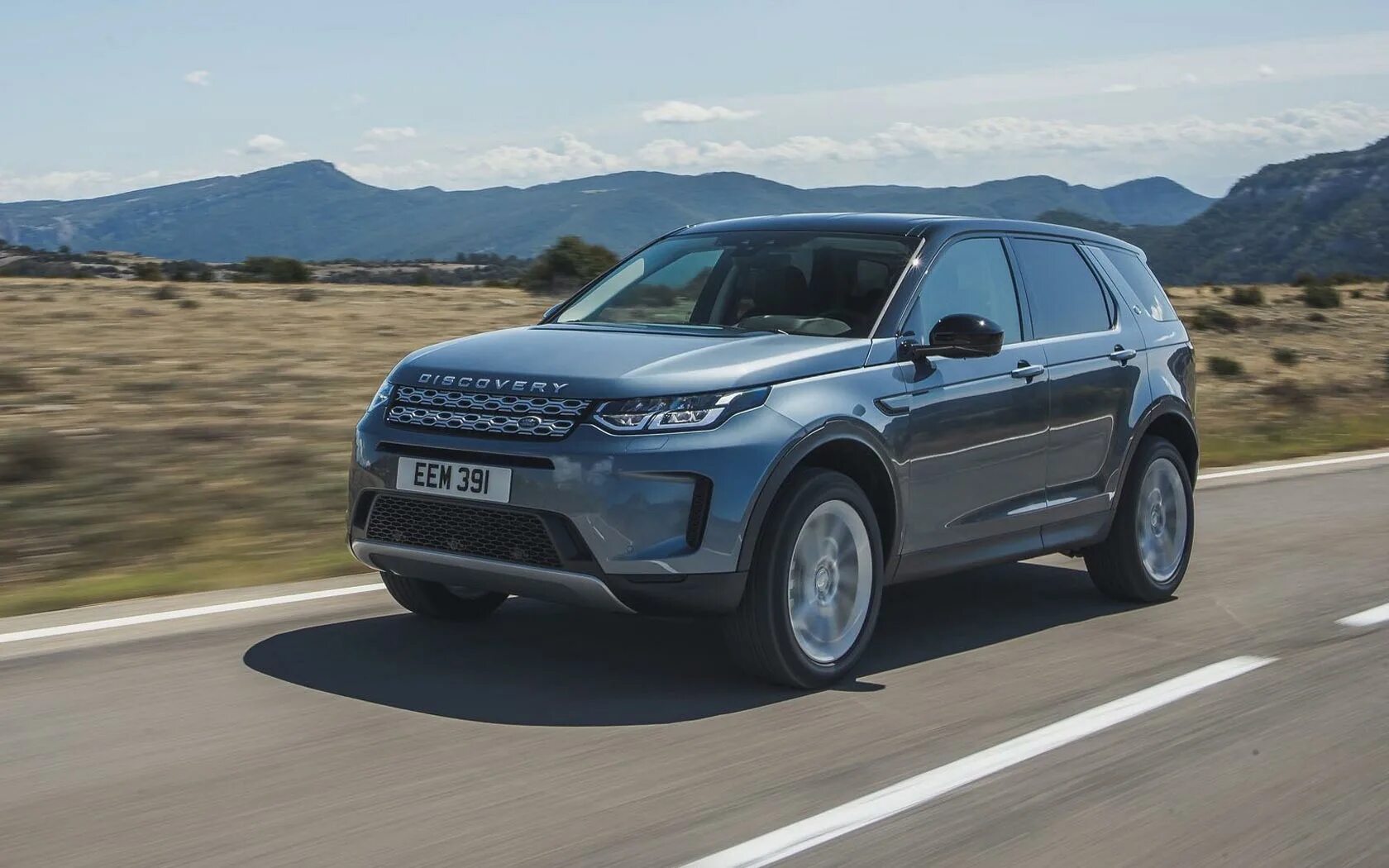 Ленд ровер дискавери 2019. Новый ленд Ровер Дискавери спорт. Land Rover Discovery 5. Ленд Ровер спорт 2020. Ленд Ровер Дискавери 2020.