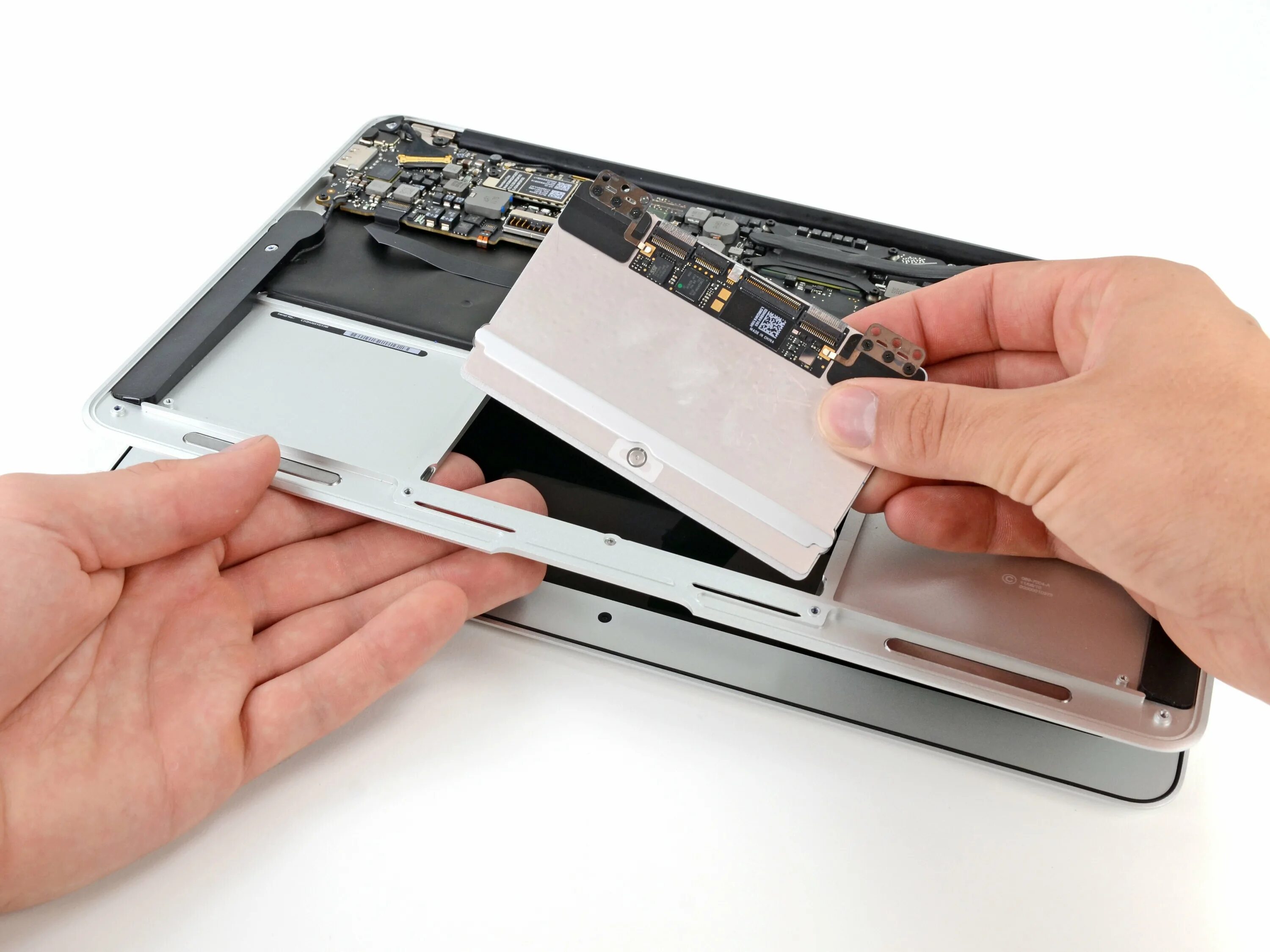 Откат ноутбука. Тачпад MACBOOK Air 2010. Тачпад MACBOOK Air 11. MACBOOK Air 11 2013 IFIXIT. Макбук Air 2012 трекпад.