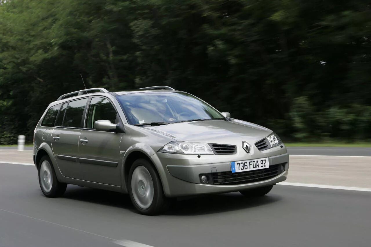 Renault Megane 2 универсал. Рено Меган 2 универсал 2009. Рено Меган 2 2005 универсал. Рено Меган 2 универсал 1.6 бензин. Рено меган универсал 1.6