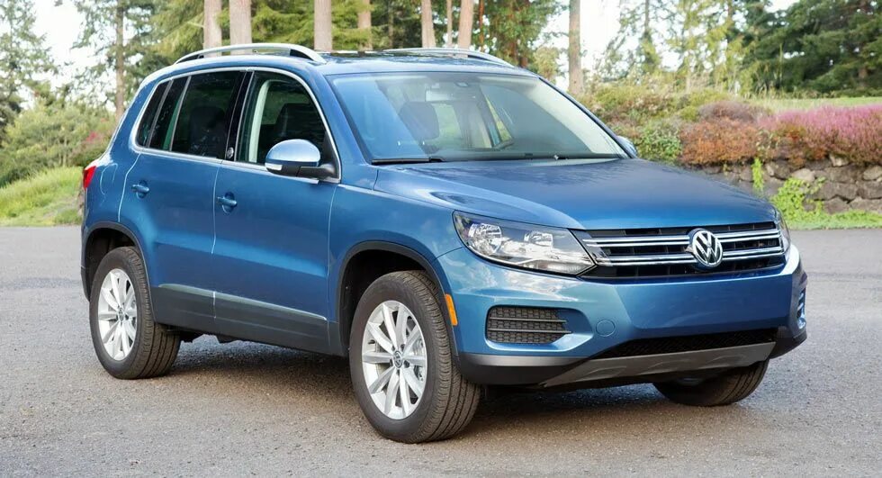 Тигуан винтер эдишн. Тигуан 2 бежевый. Фольксваген тигуан 21. Tiguan wolfsburg edition. Тигуан 360.