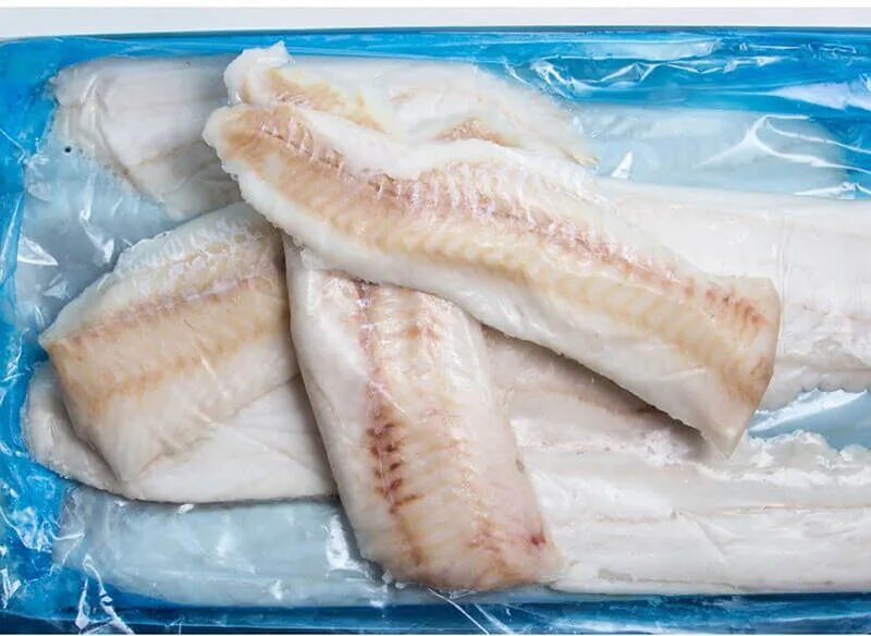 треска сухая заморозка. филе трески 6 кг ягры. филе трески без кожи экспортное проложенное мурманск 3. минтай филе. 4кг.