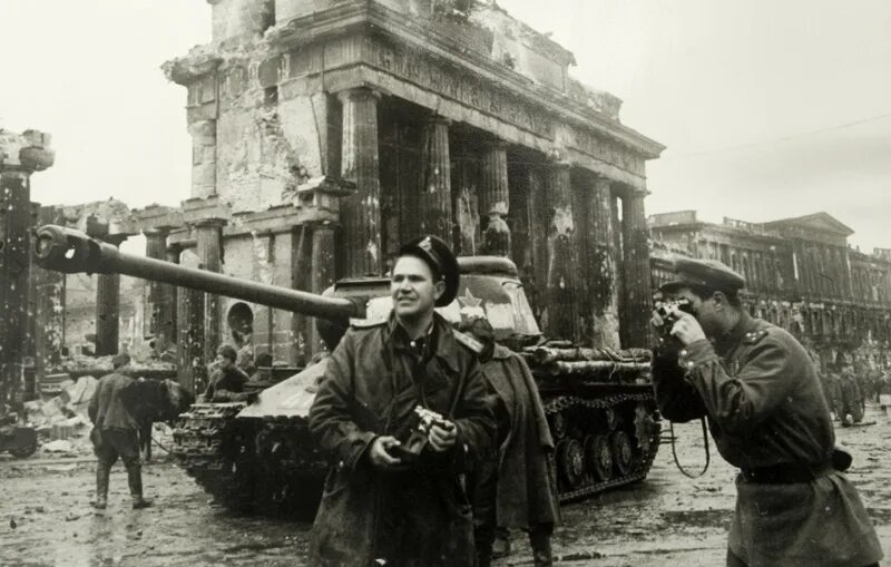 Берлин 5 мая военно фронтов