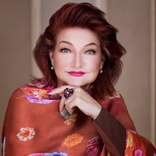 Елена Степаненко впервые прокомментировала развод с Евгением Петросяном - - Шоу-