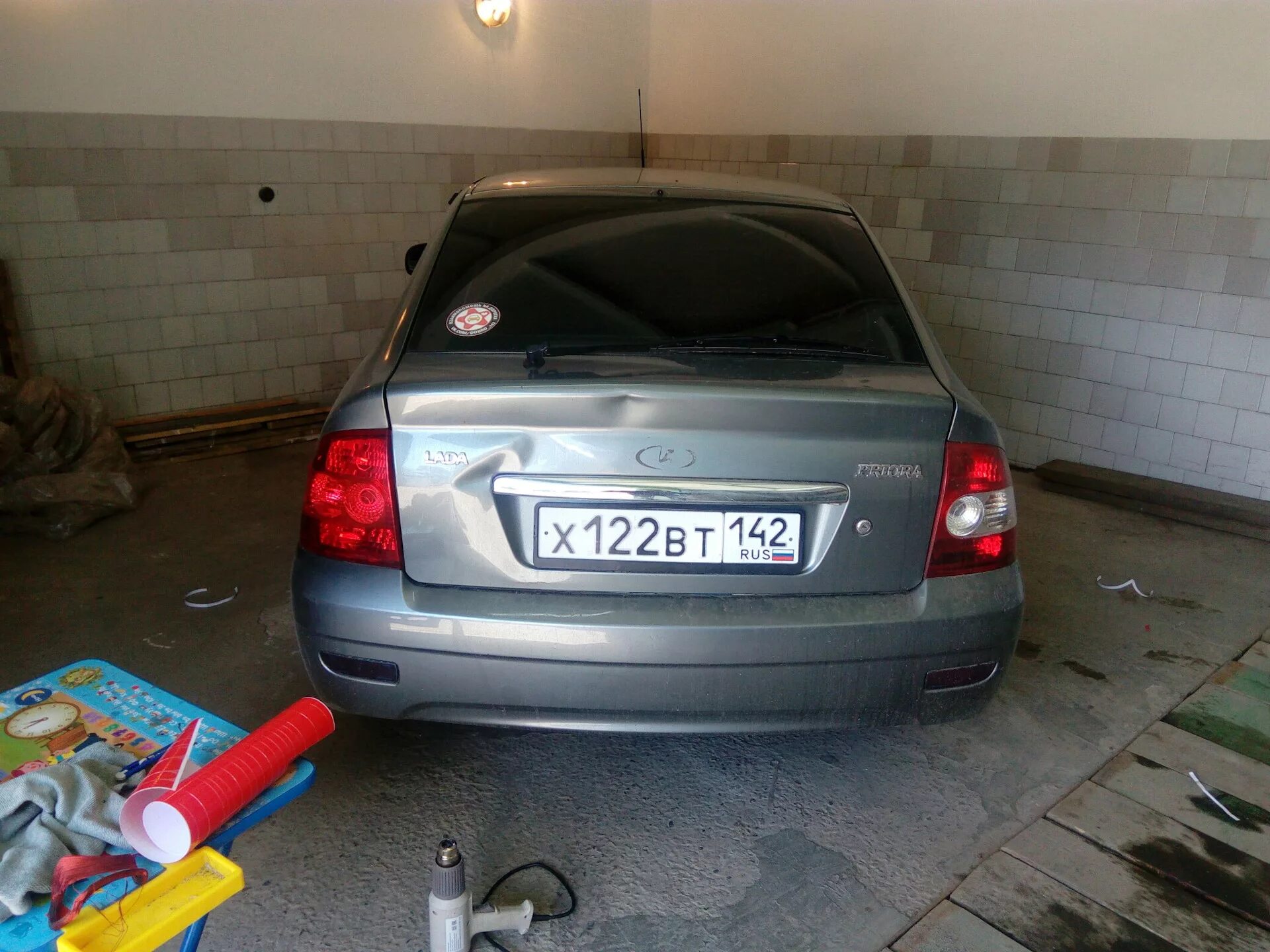 Приора Ночьник из задней фары %))) - Lada Приора седан, 1,6 л, 2008 года просто 