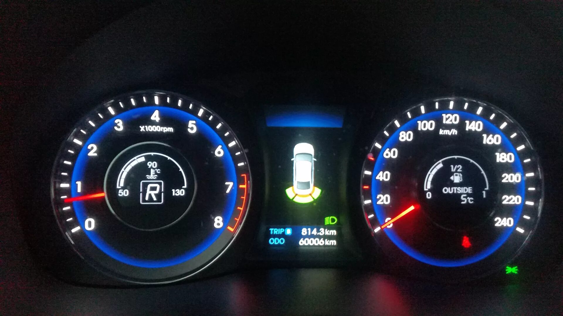 I40 парктроник. Hyundai i40 парктроники. символ парктроника.