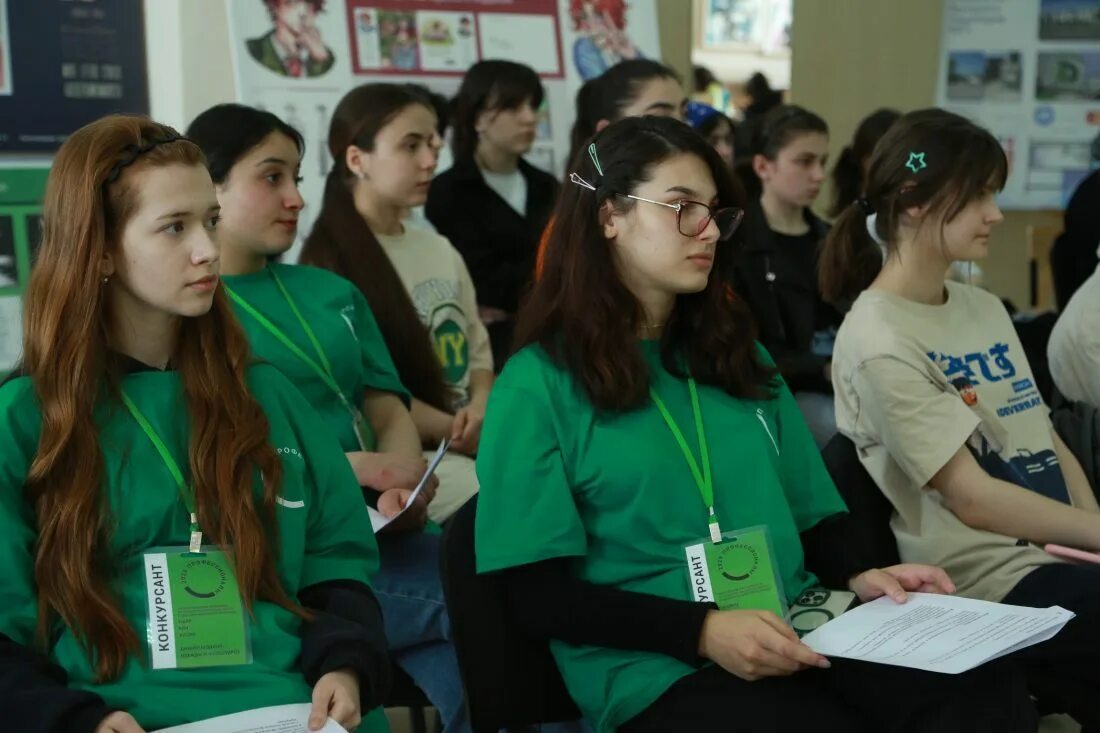 Юридический колледж в нальчике. Бакуев мурат мвд кабардино балкарии. Профессиональное обучение. Строительный колледж нальчике. Китиэ кбгу преподаватели.