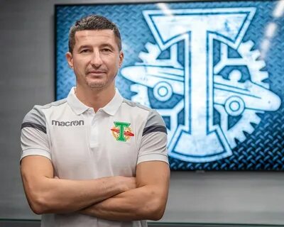 Алдонин футболист