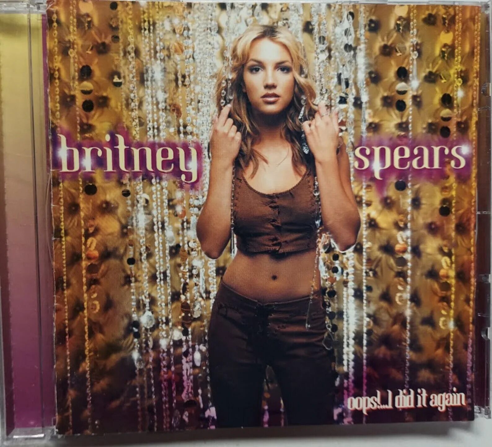 Oops!...i did it again. Бритни упс ай дид ИТ эгейн. Britney Spears oops!... I did it again (2000) обложка. Britney Spears stronger пластинка.