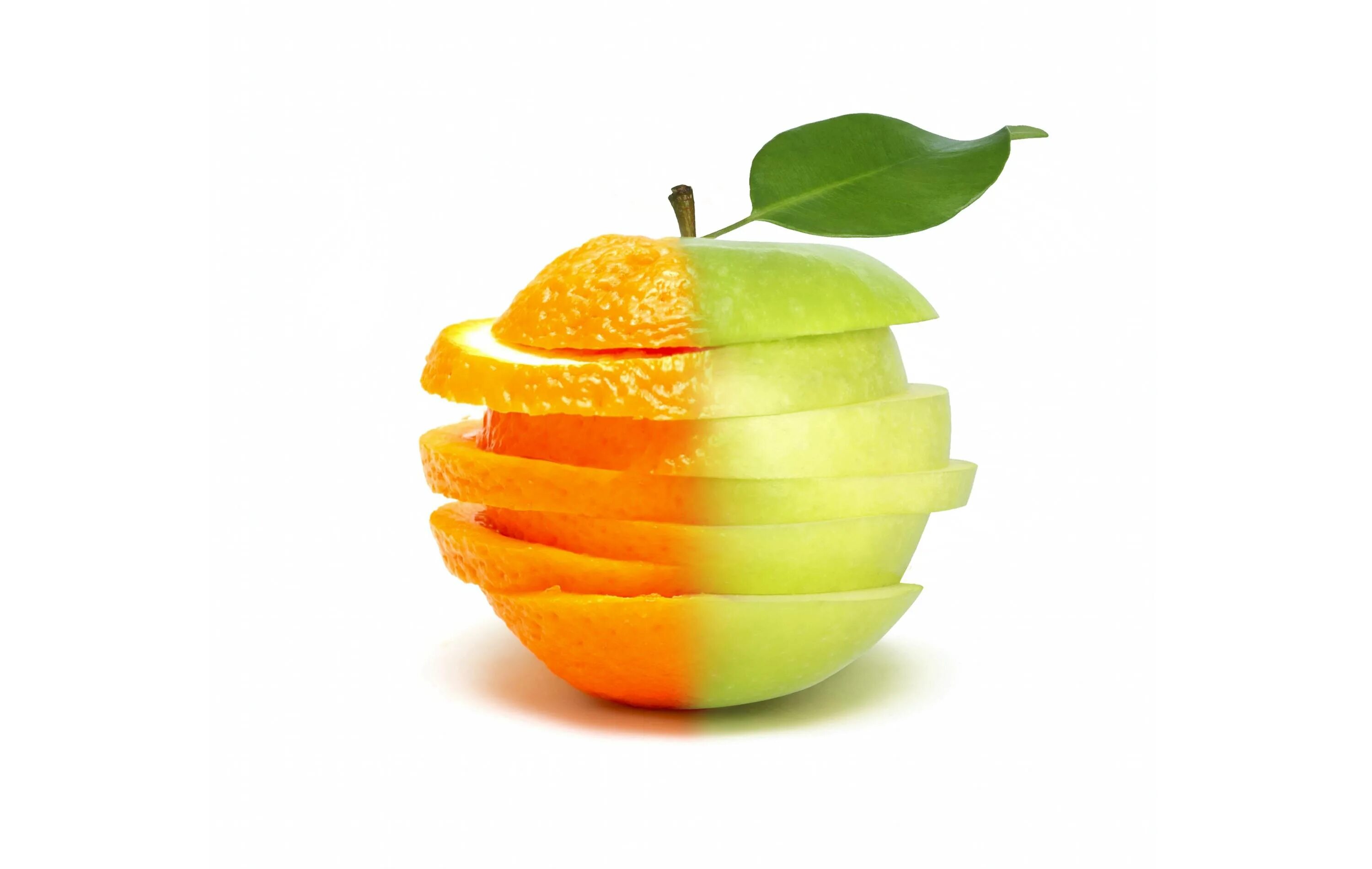 яблоко апельсин. креативные фрукты. яблоко. яблоко и апельсин. фрукты бананы яблоки.