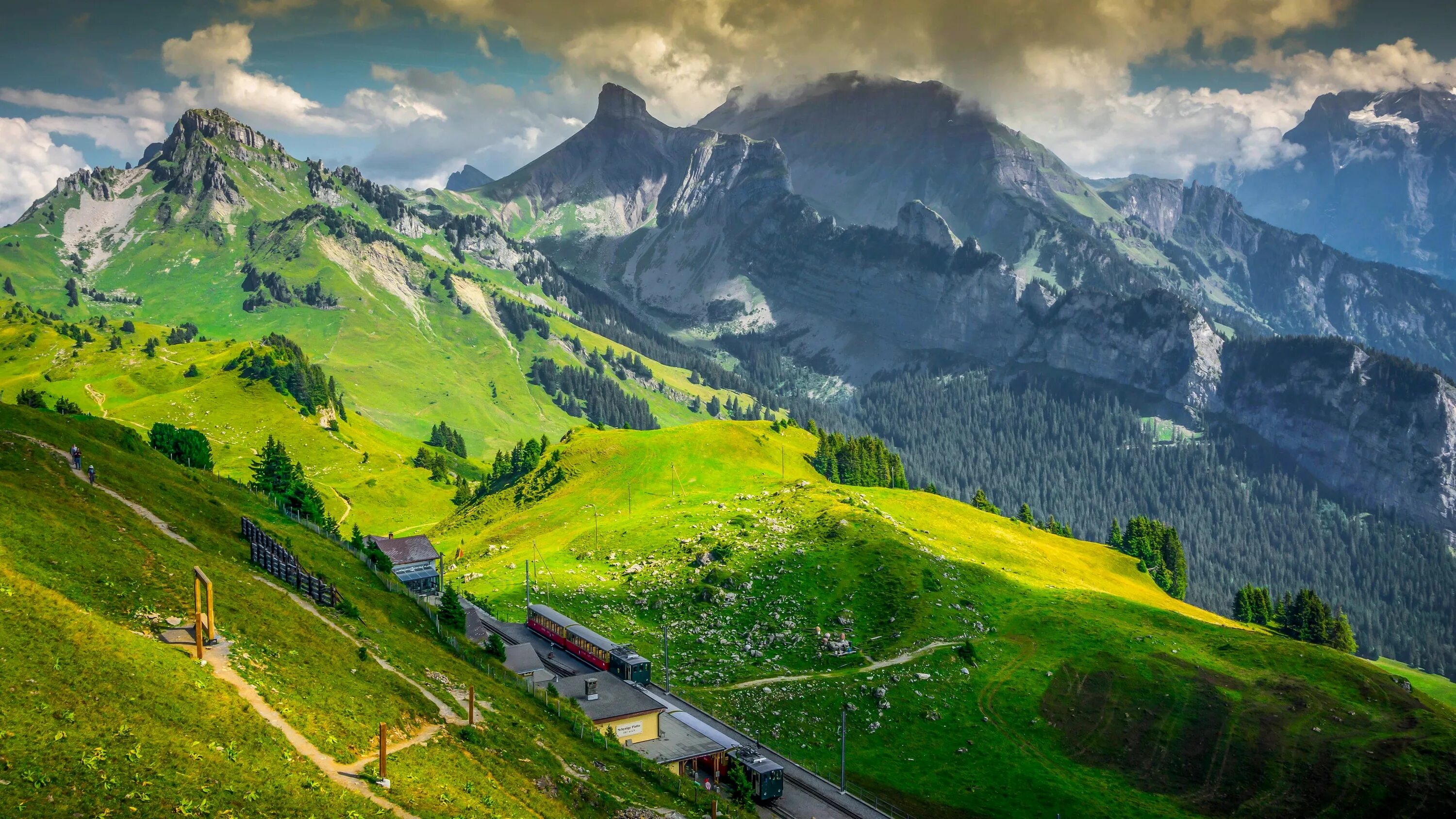 The high mountain in europe is. Бернский Оберланд Швейцария. Альпы Швейцария. Альпийские Луга Италии.