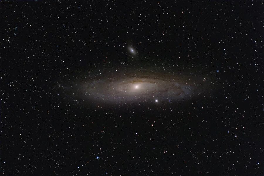 Туманность андромеды как пишется. M31 galaxy andromeda. Туманность андромеды. Галактика m31 туманность андромеды. Андромеда галактика астрофотография.