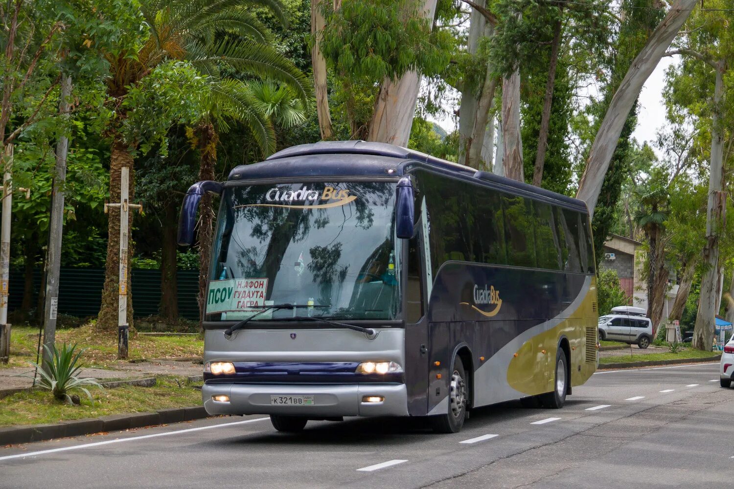 Абхазия автобусный тур 2024. Noge Touring Star. Автобусы Абхазии. Маршрутка в Абхазии. Туристические автобусы в Абхазии.