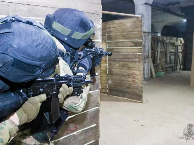 Килхаус страйкбол. CQB Killhouse страйкбол. Страйкбол килла. Килхаус для практической стрельбы.