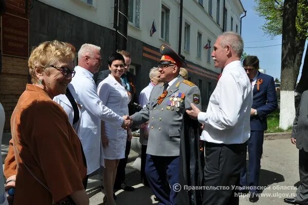 Госпиталь войны ульяновск. Ветераны войны Ульяновской области. Начальник госпиталя ветеранов войн в городе Пскова. Врио главного врача госпиталя ветеранов войн в Ярославле. Сергиенков в Кировском госпитале ветеранов войн 9 мая фото видео.