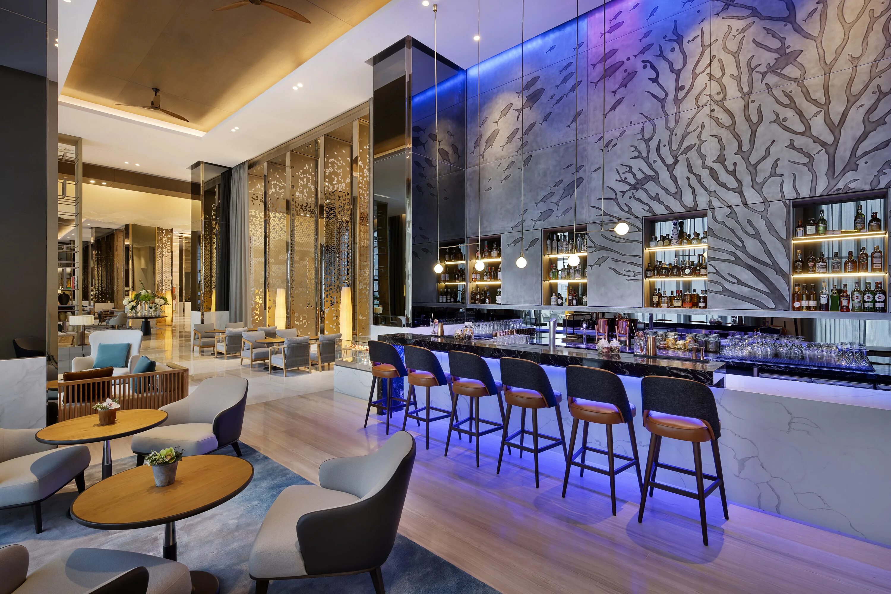 St regis abu dhabi 5. Хилтон Абу Даби. Хилтон Абу Даби яс Исланд. Отель Hilton Abu Dhabi yas Island 5*. Hilton Abu Dhabi yas Island. 5* (Абу-Даби).