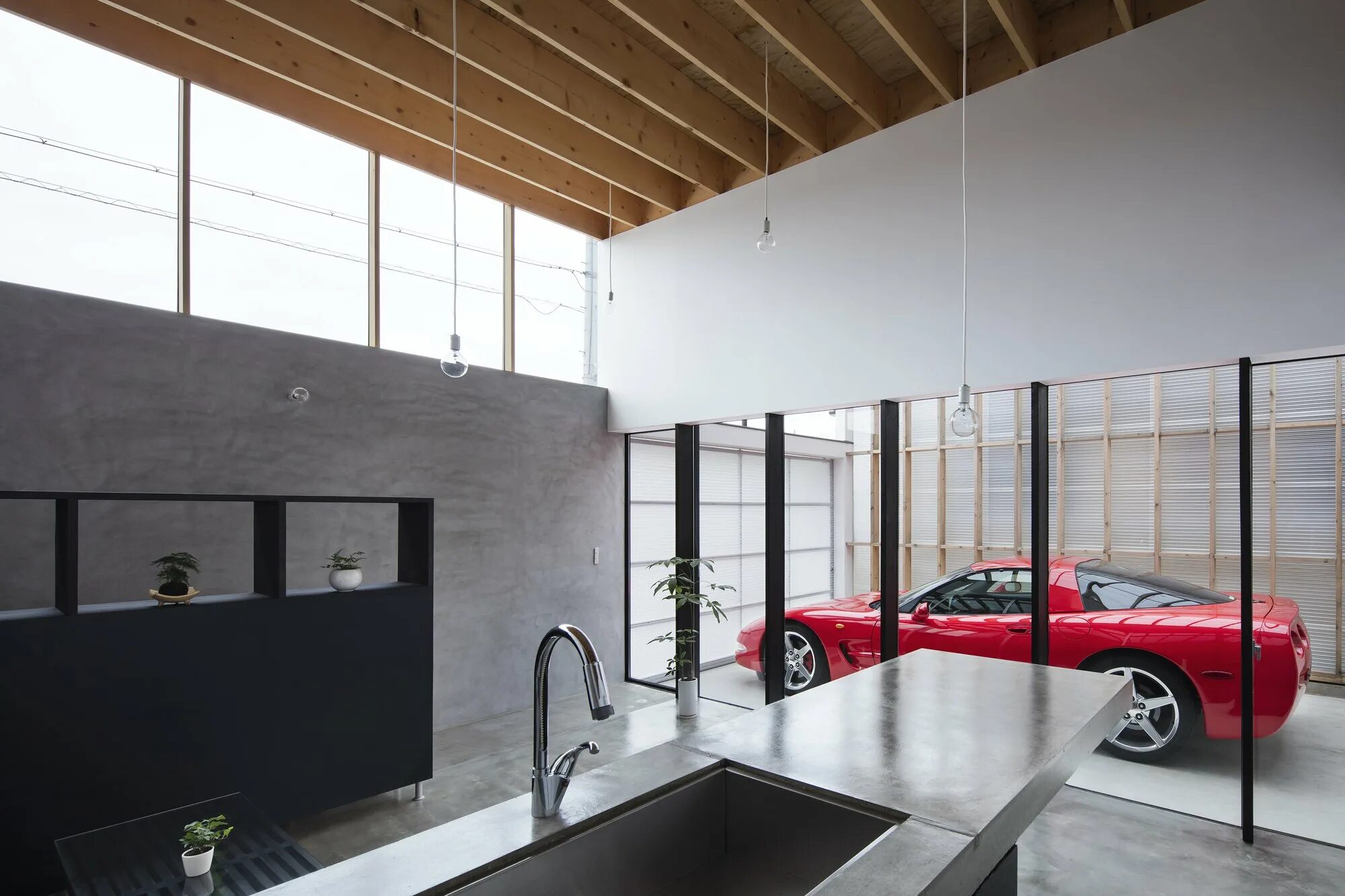 Современный гараж. Дизайнерский гараж. Стильный гараж. Современный гараж внутри.