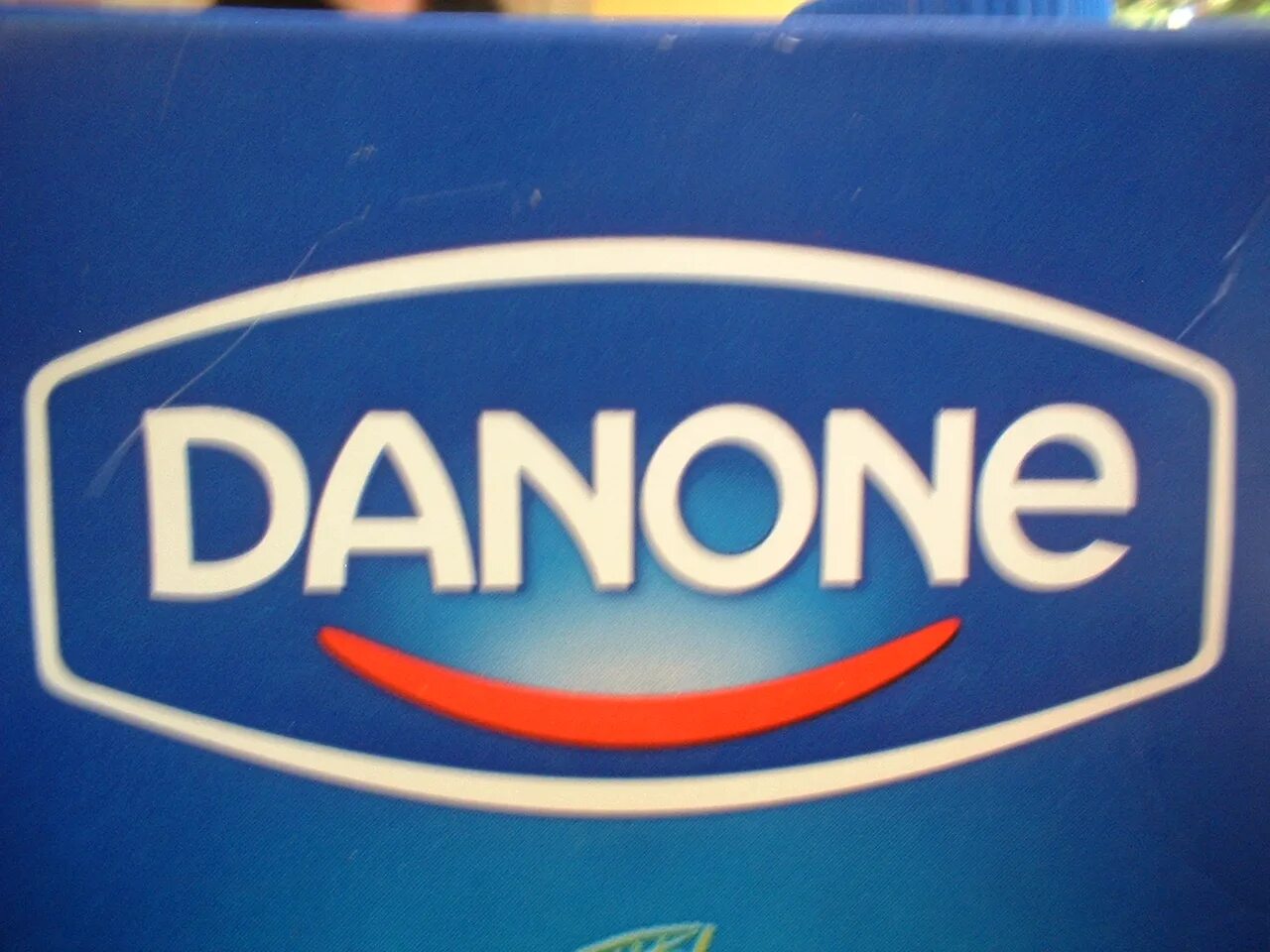 Передача активов danone. Данон Украина. Данон бренды. Данон логотип. Данон СПБ.