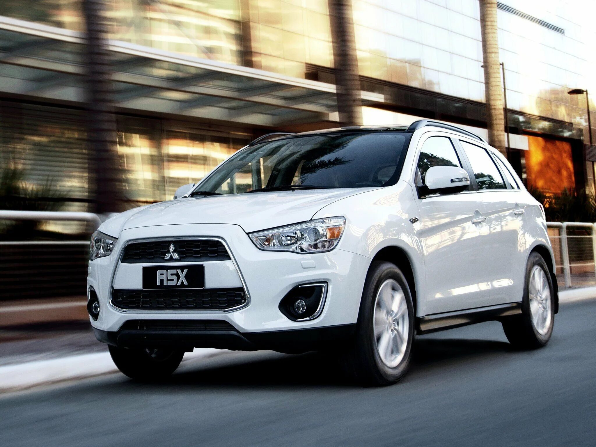 Купить авто до 1000000 рублей с пробегом. Mitsubishi ASX 2012. Митсубиси АСХ 2013. Mitsubishi ASX 2012-2016. Mitsubishi ASX RVR.