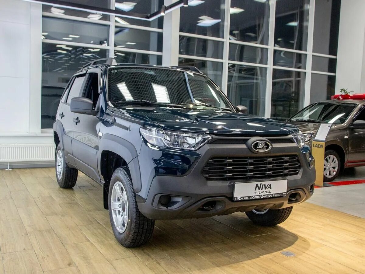 нива тревел 2023 lux синий. отзывы о нива тревел 2023 года выпуска. авто нива travel 2023-24. лада нива 212300-80 2022 года. отзывы о нива тревел 2023 года выпуска.
