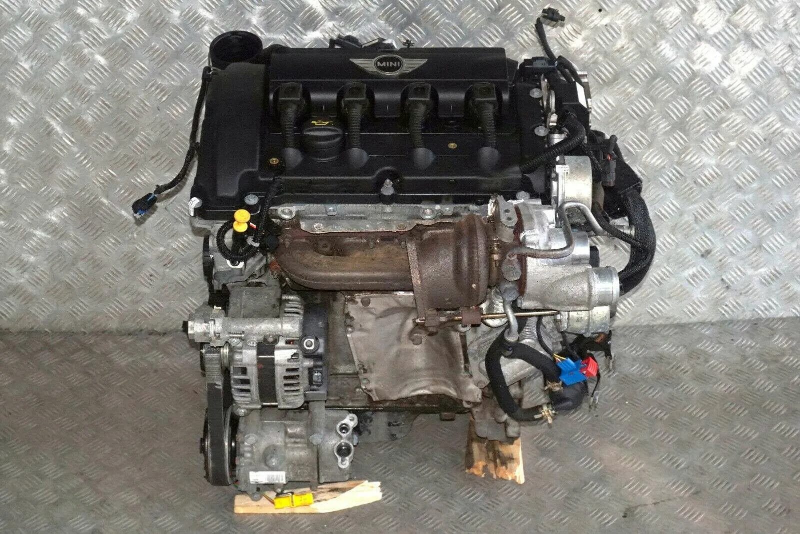 Двигатель 14 б. Двигатель мини Купер n14. Двигатель мини Купер 1.6. Двигатель мини Купер s r56. Двигатель n14 Mini Cooper s.